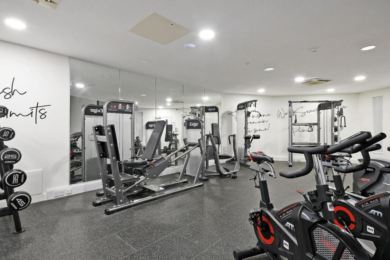 City Centre Modern Studio Apartment - Westone Free Wifi, Gym Access, Netflix Sheffield Zewnętrze zdjęcie